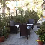 Italia 2* 阿祖罗港