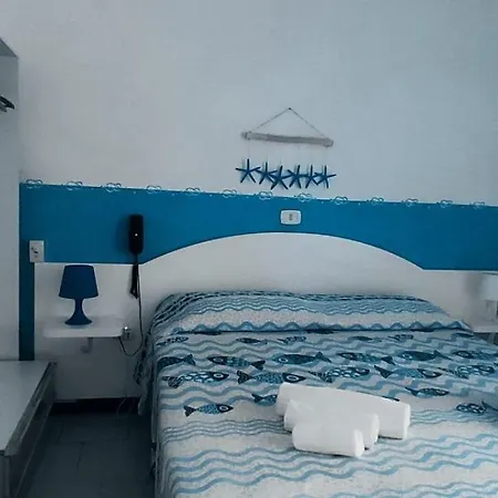 Italia Ξενοδοχείο 2*