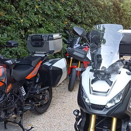 فندق Italia بورتو أتْسورّو