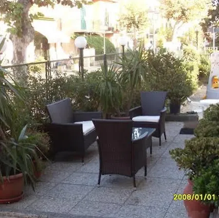 Italia 2* Porto Azzurro