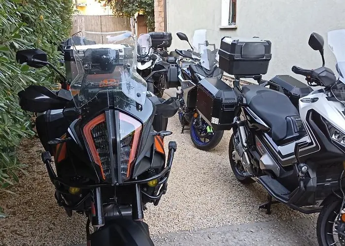 Italia 호텔 포르투 아주로